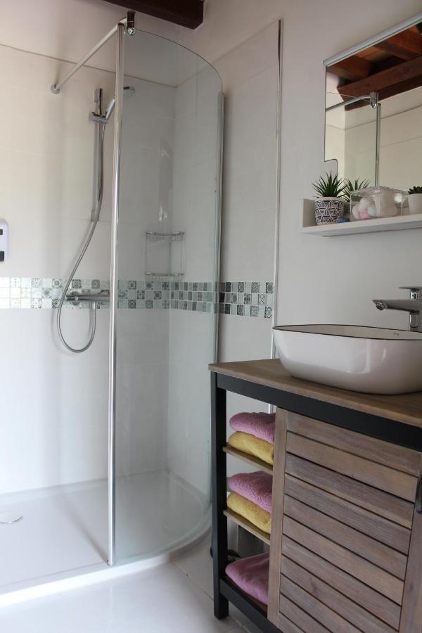 B&B Devalpierre Adult Only Glanville 외부 사진