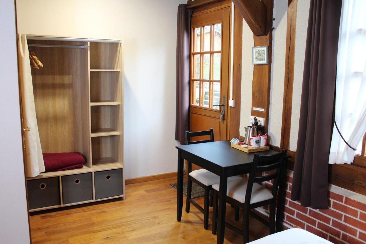 B&B Devalpierre Adult Only Glanville 외부 사진