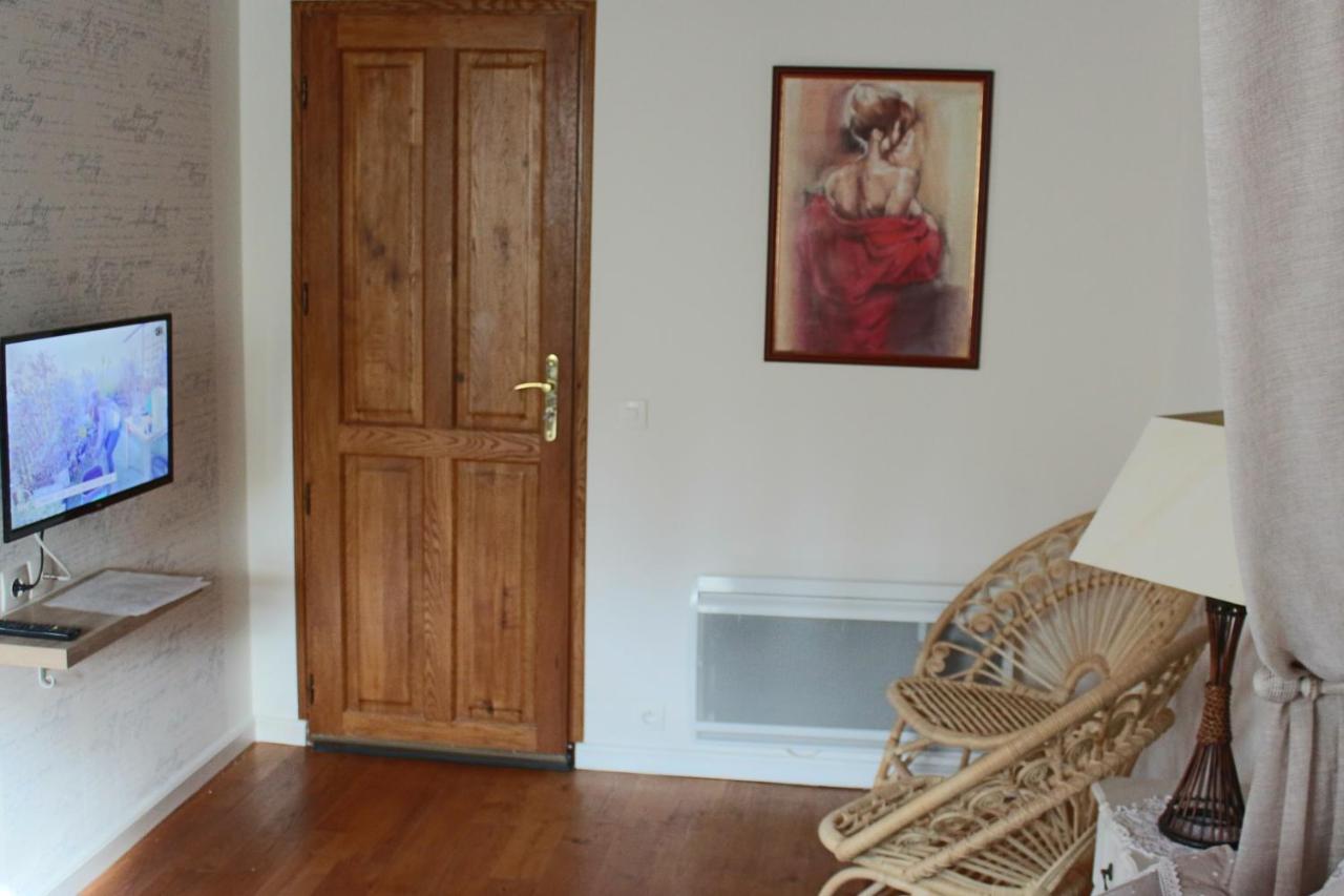 B&B Devalpierre Adult Only Glanville 외부 사진
